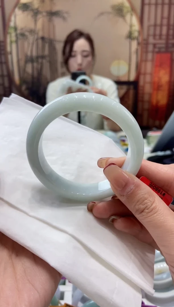 【闪购商品】翡翠手镯未镶嵌000010134