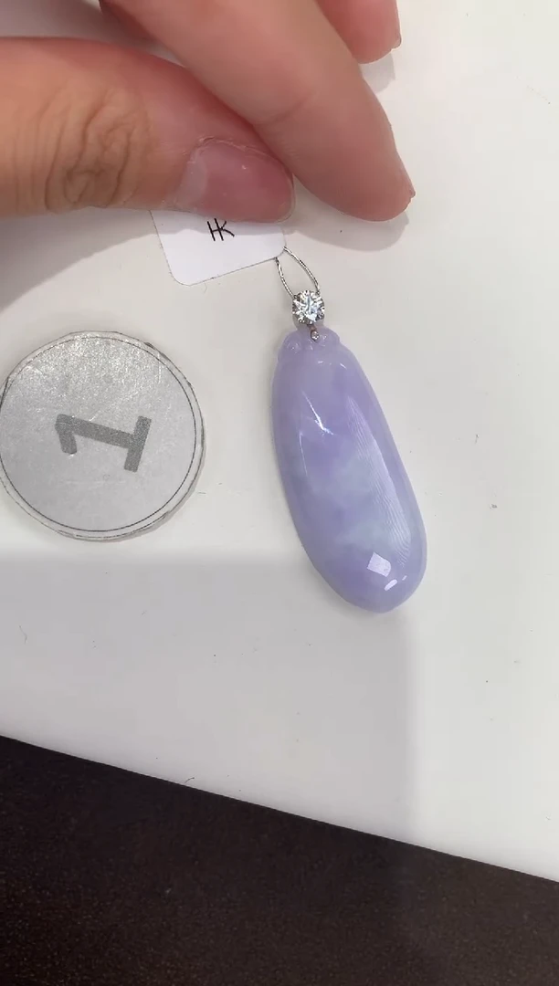 颈饰18K金镶嵌翡翠天然缅甸a货翡翠