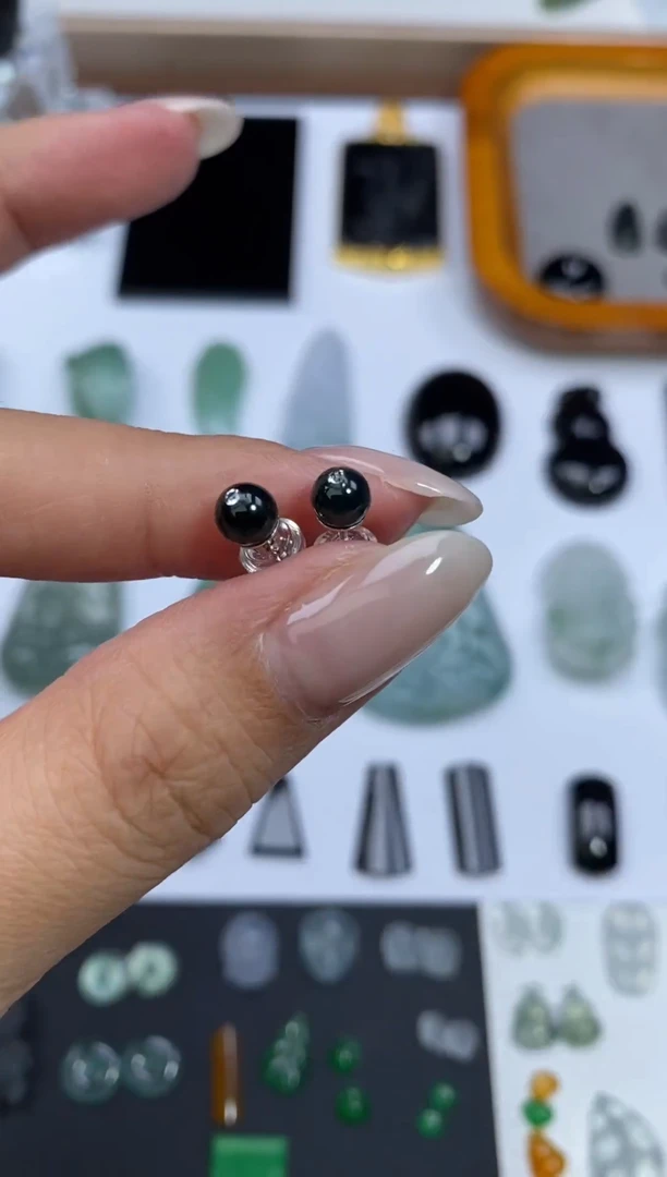 裸石翡翠天然A货缅甸翡翠 墨翠925银针耳钉