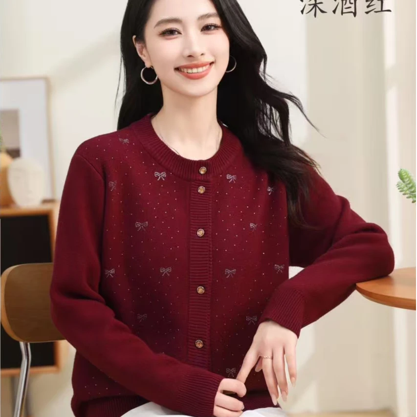 中老年妈妈圆领常规款宽松型加绒开衫35883