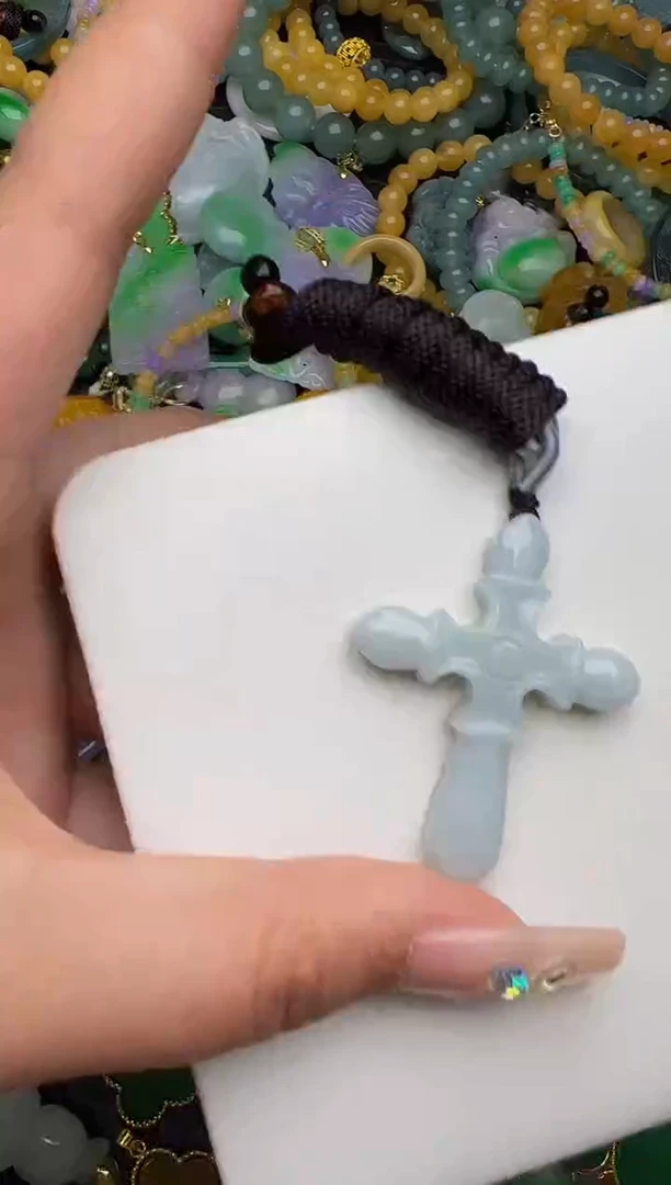 翡翠未镶嵌颈饰天然缅甸翡翠吊坠