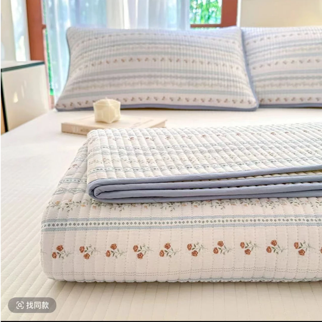 【北奈かわ会社】针织棉绗缝透气可机洗 四季床盖200*230 蓝色花藤
