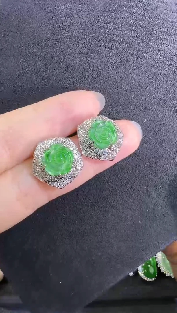 未镶嵌翡翠耳饰耳钉