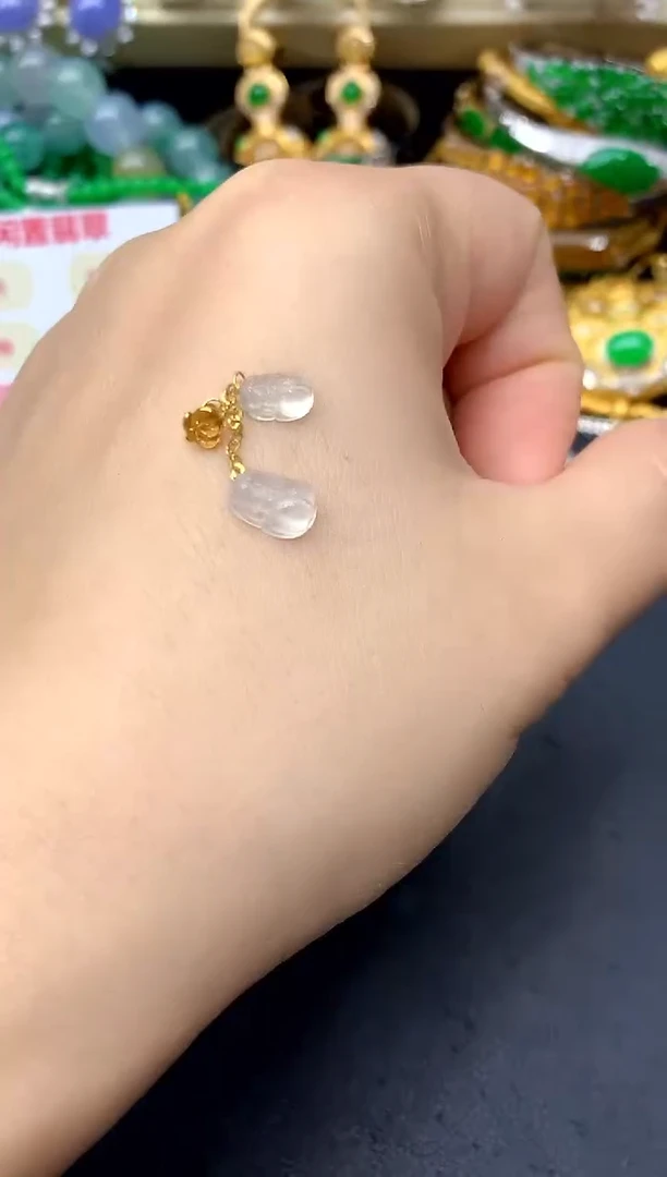 颈饰18K金镶嵌翡翠15 -中国好珍宝