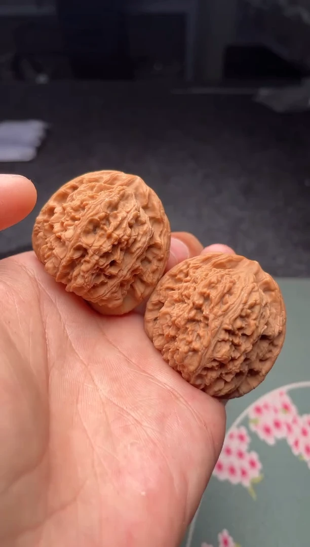 把件文玩核桃a130  南疆石 40尺