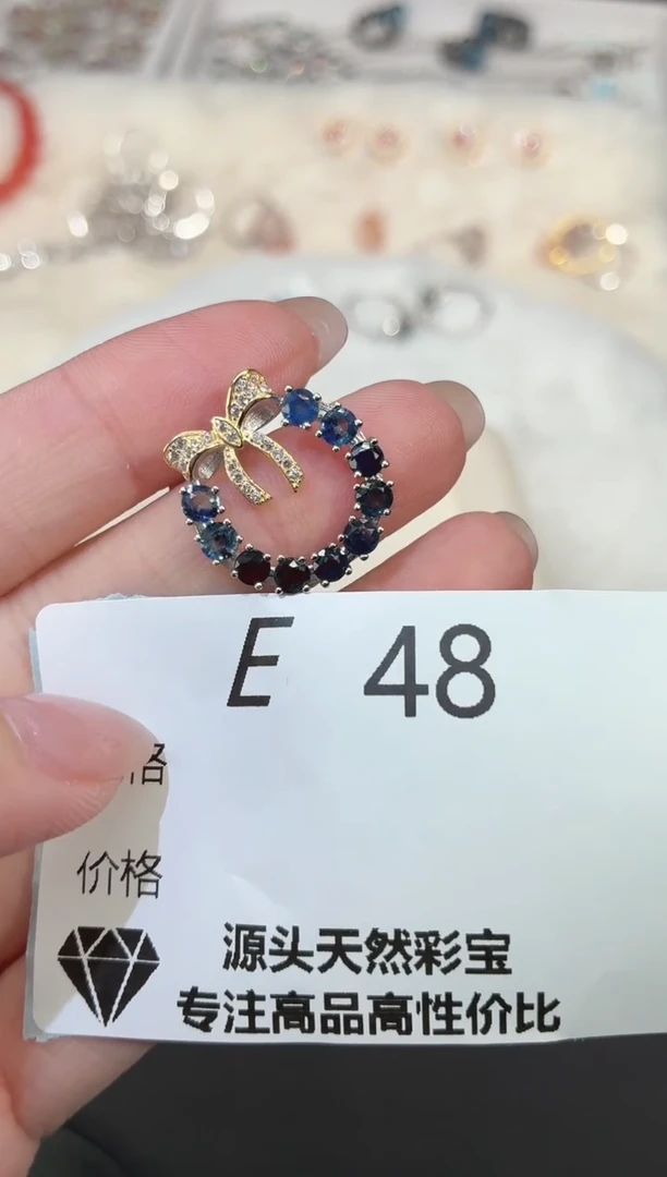 吊坠蓝宝石银S925镶嵌多样性发其一E48