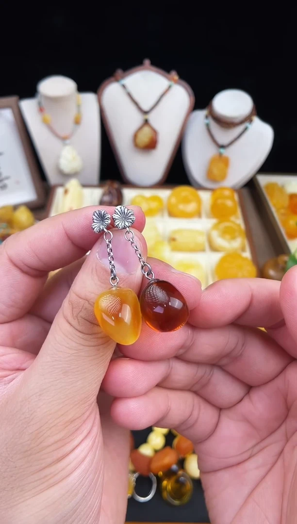 琥珀未镶嵌珠宝奇石柒月