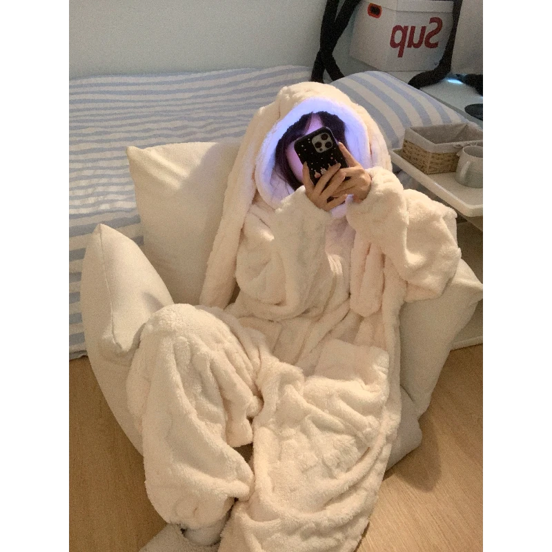 加绒软糯毛绒长耳兔连帽珊瑚绒女冬天新款加厚保暖可爱睡衣