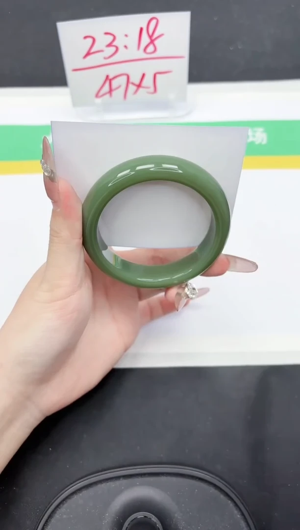 【闪购商品】石英质玉手镯未镶嵌15*-57.6