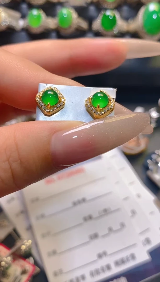 翡翠银S925镶嵌耳饰天然