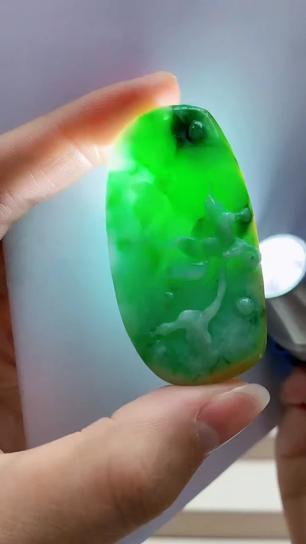 未镶嵌定制翡翠白***饭5145lr-毛货挂件