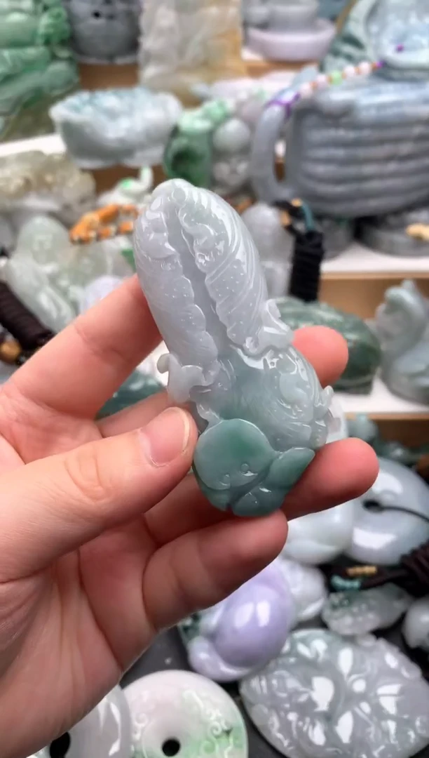 吊坠(不含链)未镶嵌翡翠1