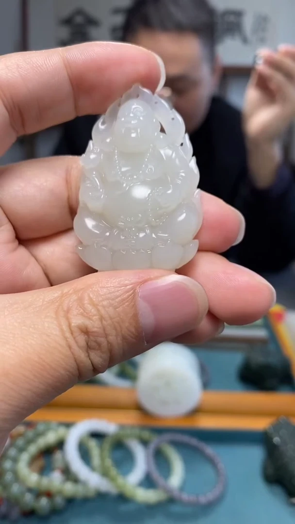 颈饰未镶嵌和田玉51