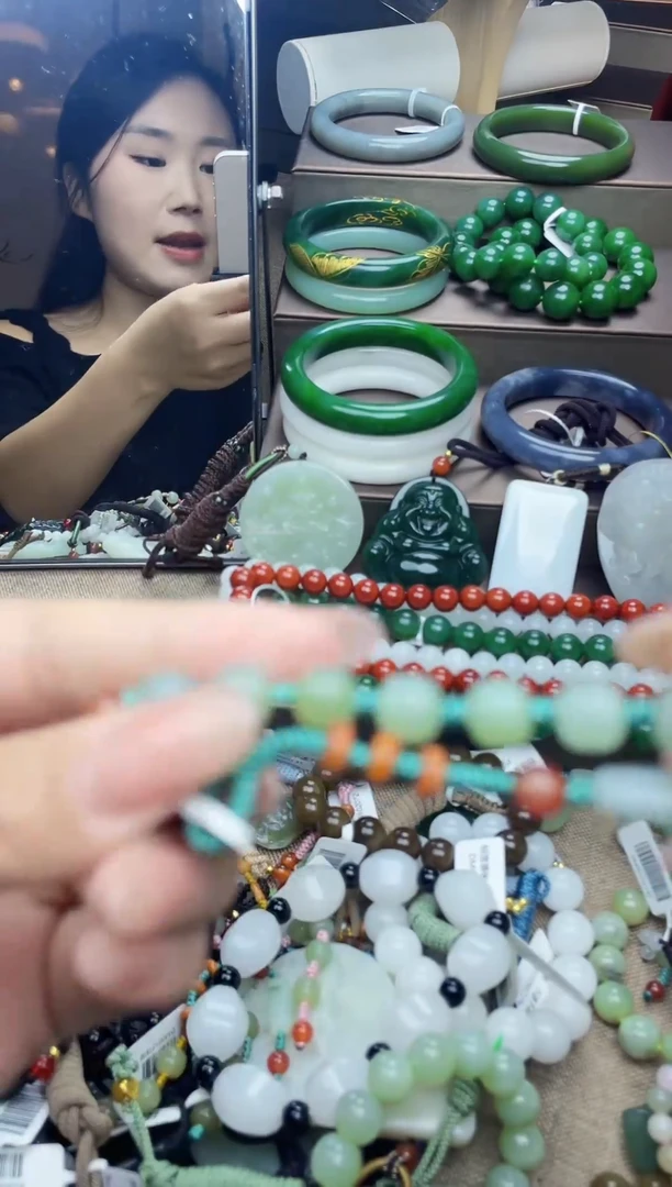 颈饰未镶嵌和田玉未镶嵌和田玉吊坠拍一发一