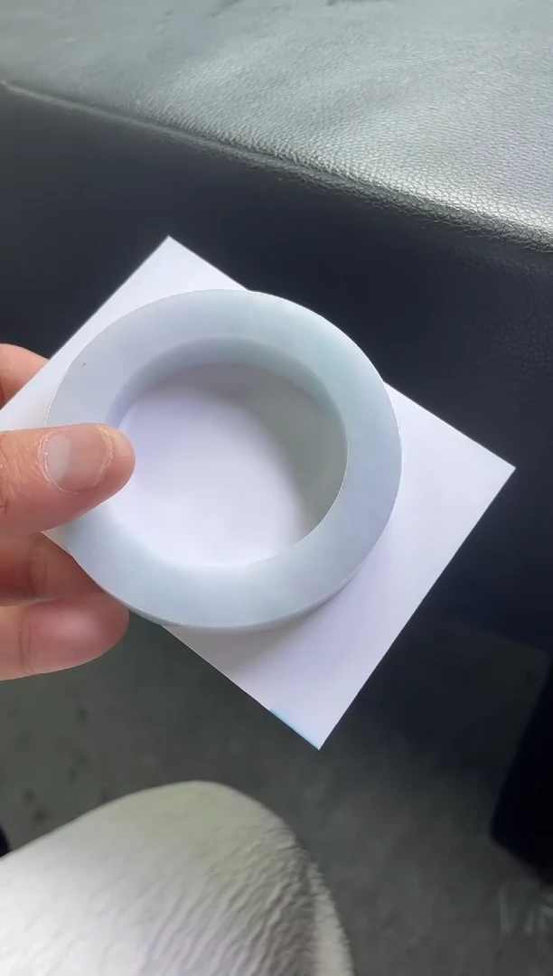 未镶嵌手镯定制翡翠手镯