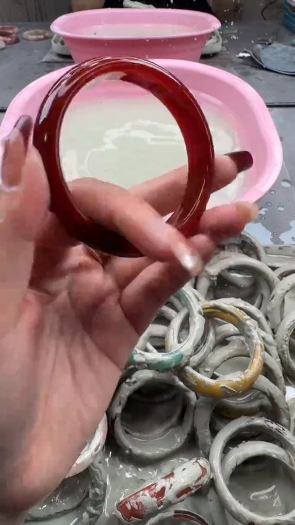 未镶嵌手镯石英质玉3