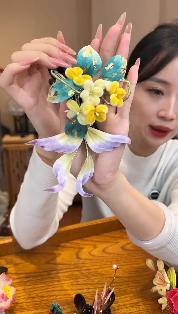 刺绣非遗绒花（发饰）