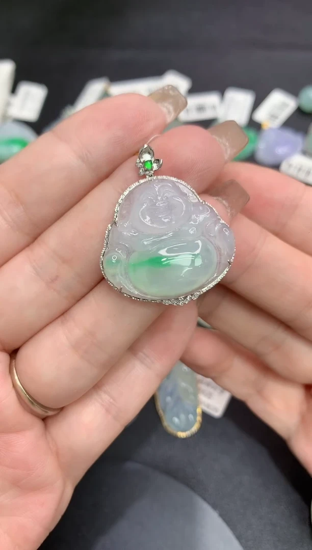 吊坠(不含链)18K金镶嵌翡翠111