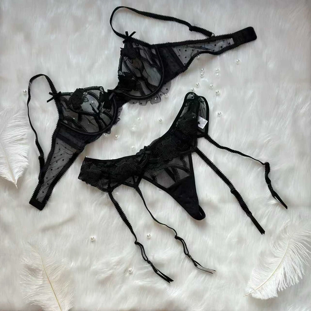 法式少女蕾丝性感小胸美背聚拢吊袜文胸套装黑色胸罩蕾丝内衣