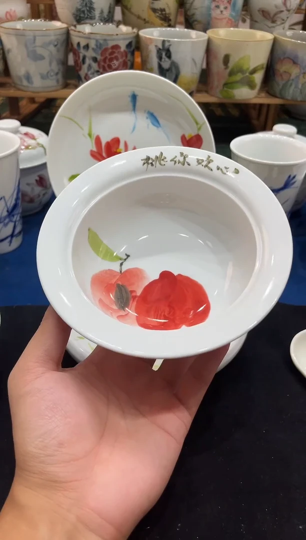 白瓷景德镇高温釉下手工手绘高白泥陶瓷草帽碗水蜜桃