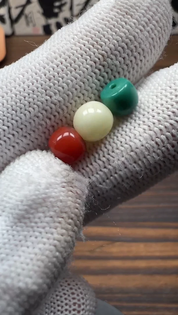 足金镶嵌1南红玛瑙南红玛瑙配饰