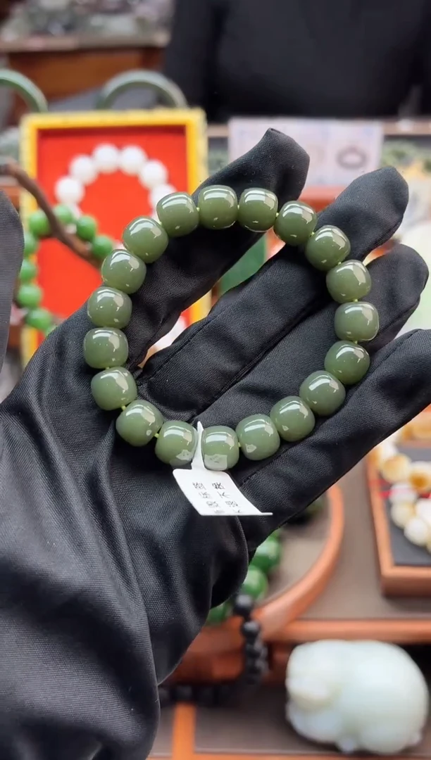 未镶嵌手串和田玉董小姐推荐 多样性发货 拍一发一xjcq11