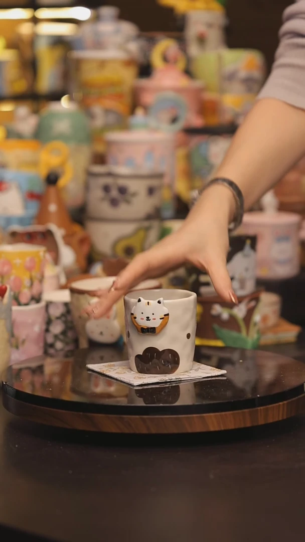 景德镇釉下彩绘设计师款式陶瓷