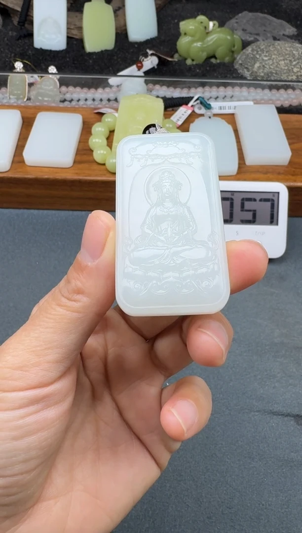 颈饰未镶嵌和田玉2