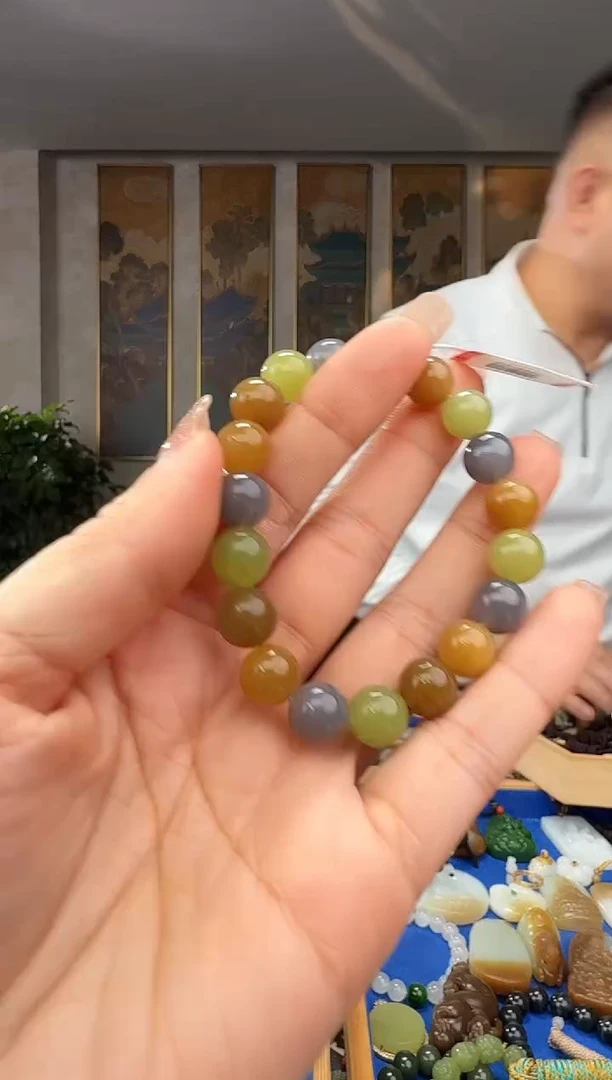 颈饰未镶嵌和田玉拍一发一