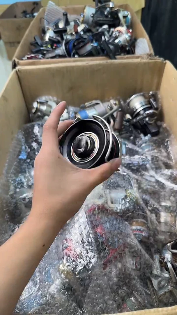冯**。渔轮 孤品 微瑕疵