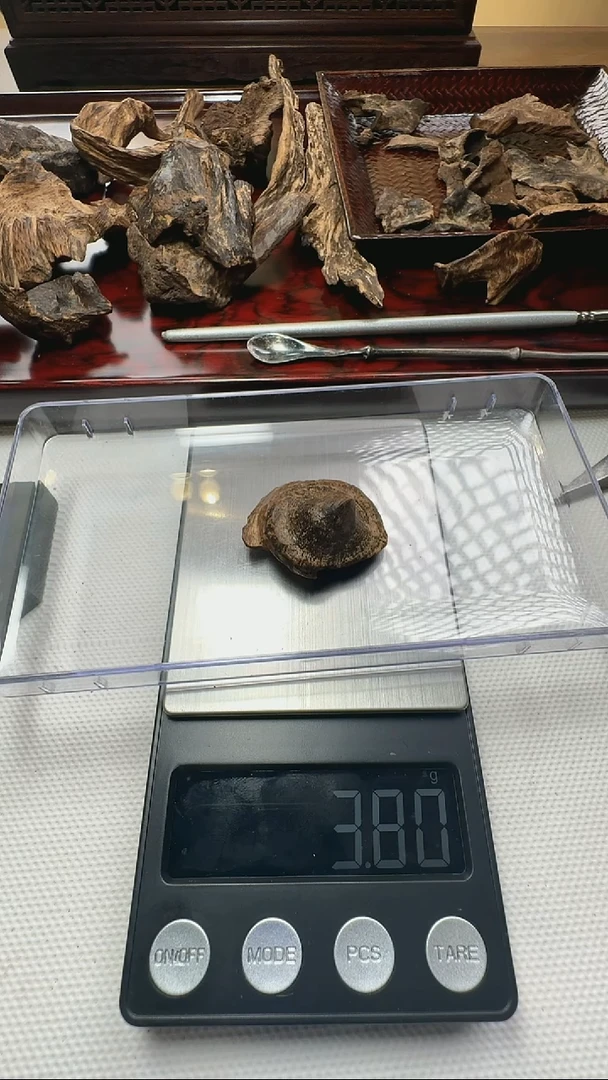 沉香沉香碎屑海南沉水老琼脂3.8g