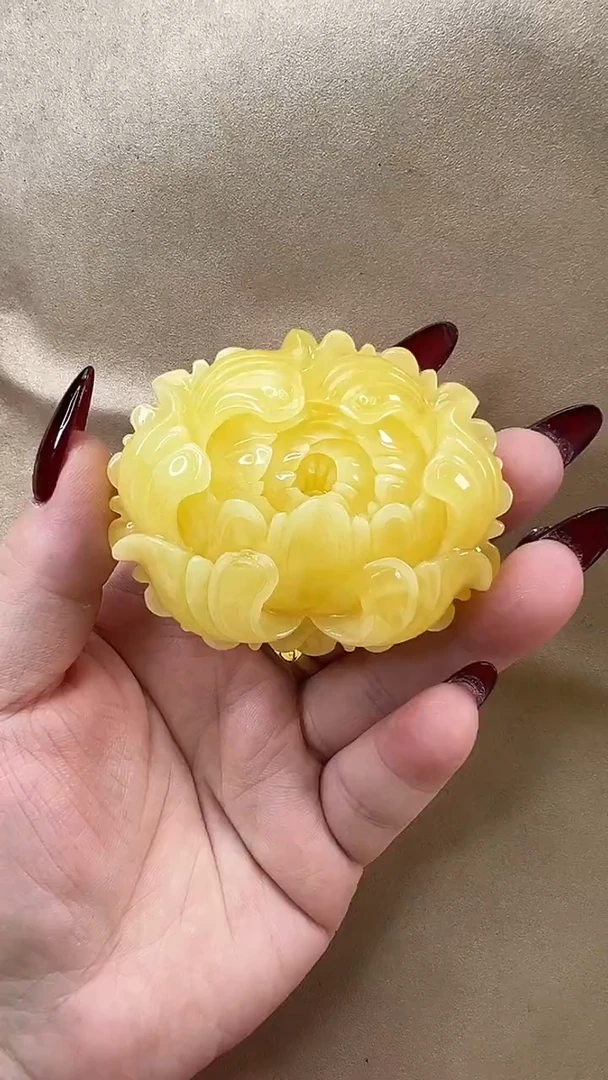 琥珀颈饰未镶嵌吊坠