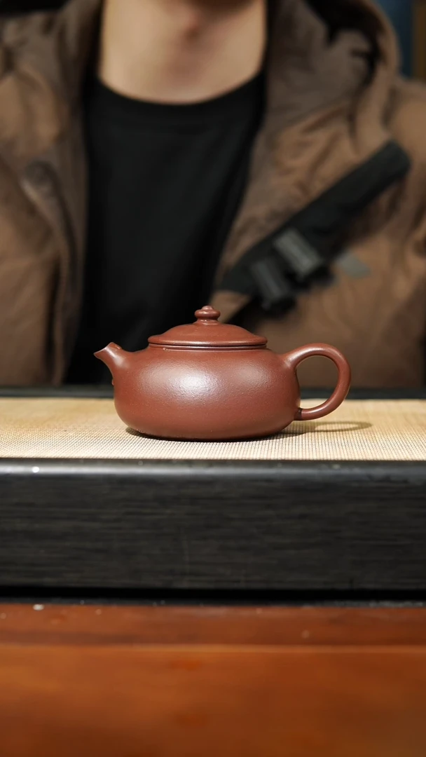 【闪购商品】紫砂茶壶底槽清，160cc，寒江