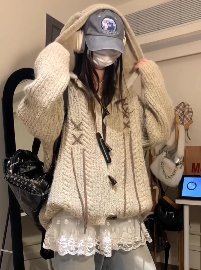 oversize！手工穿绳连帽毛衣开衫女秋装新款宽松牛角扣针织衫外套