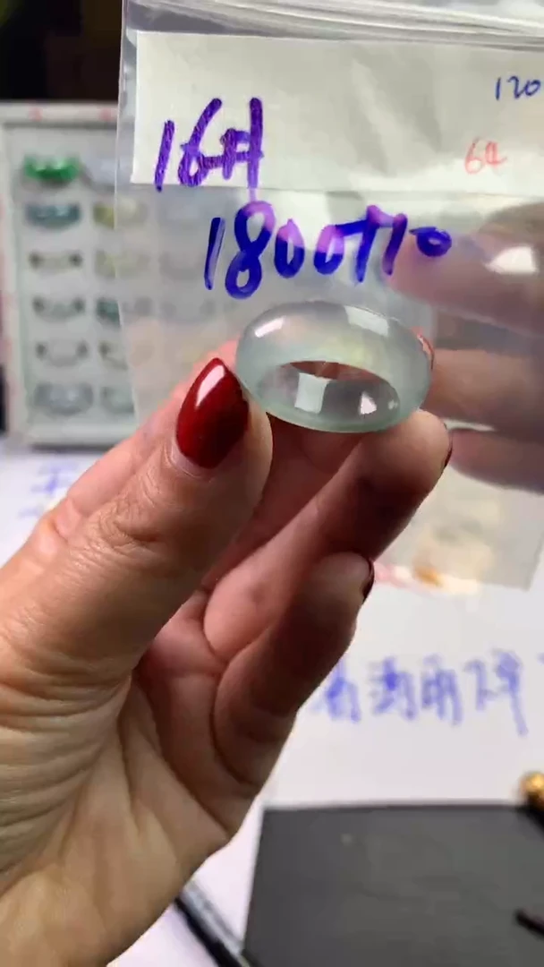 未镶嵌定制翡翠毛货需精细抛光拍一发一