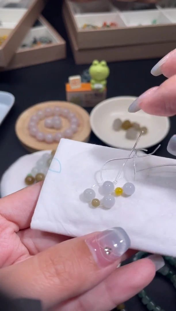 翡翠未镶嵌颈饰翡翠净货