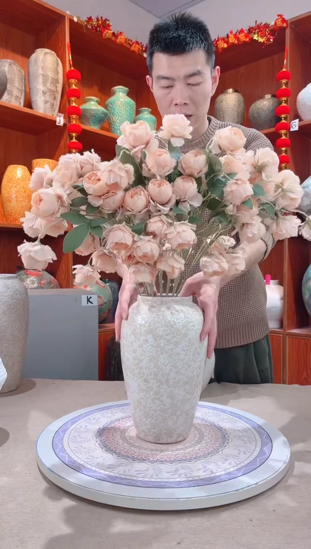 【闪购商品】瓶茶白 中号 陶瓷花瓶 无花