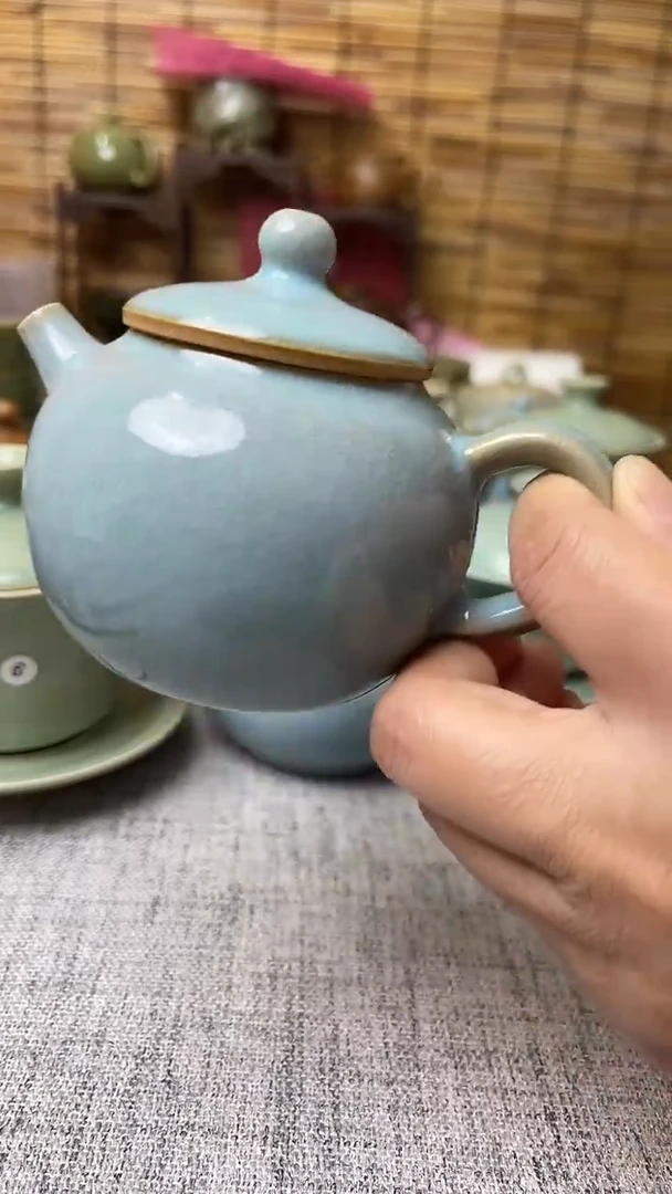 【闪购商品】瓷片原生态原矿天蓝苹果壶