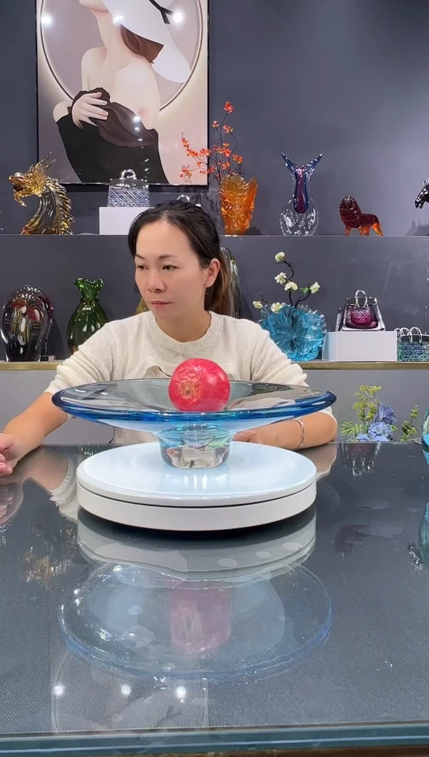 琉璃蓝色果盘1个