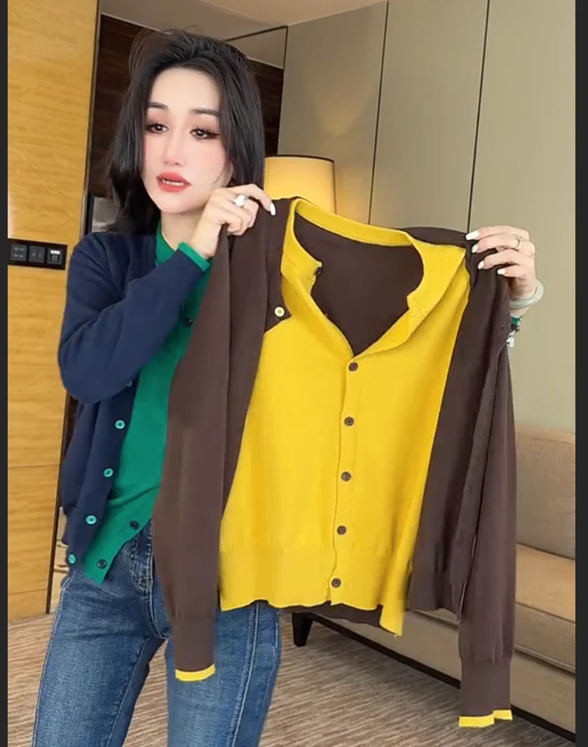 2025早秋新款时髦洋气百搭撞色假两件设计感单排扣长袖针织上衣女