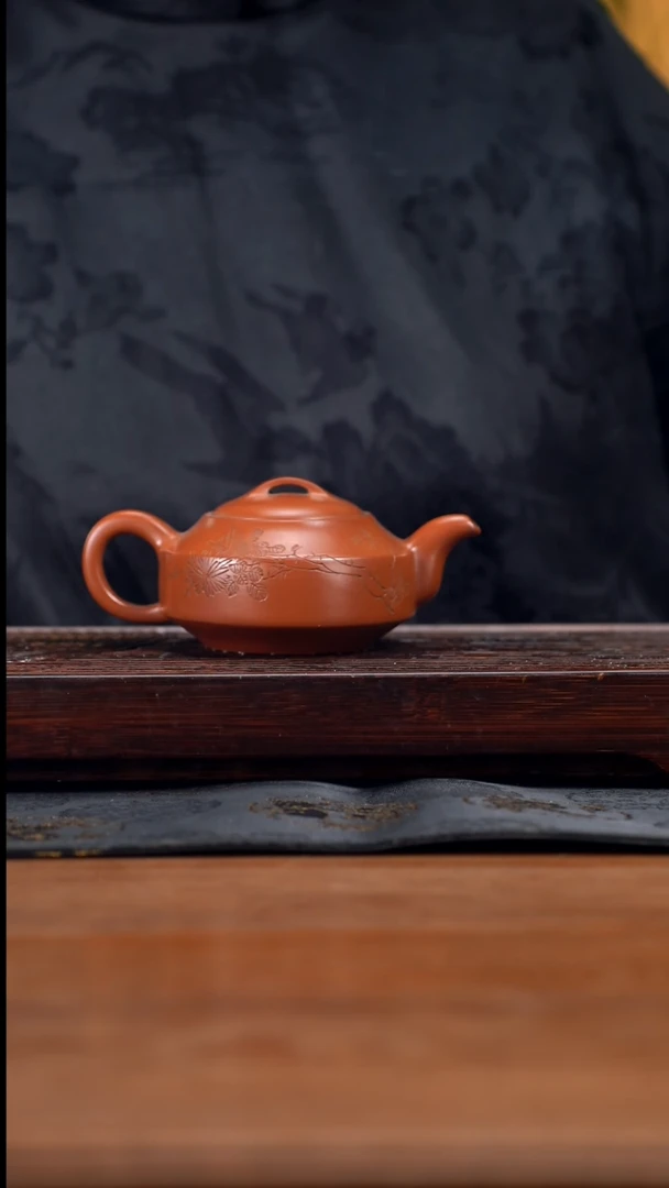 【闪购商品】紫砂茶壶200cc黄龙山原矿红泥汉君24
