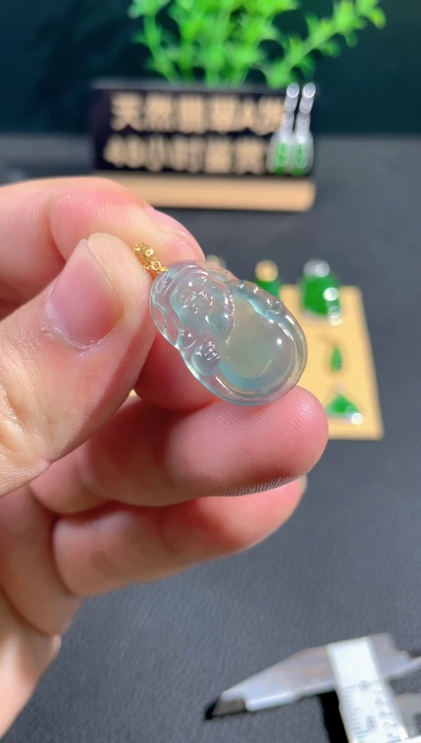 【闪购商品】翡翠颈饰18K金镶嵌翡翠