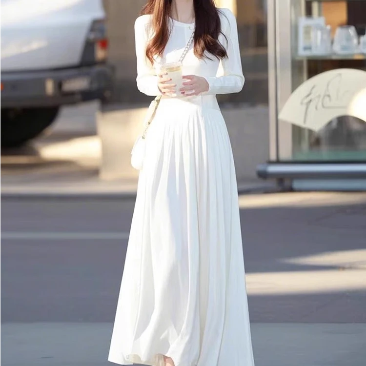 初恋清纯白色连衣裙女春日流行穿搭2025新款开春绝美漂亮掐腰裙子