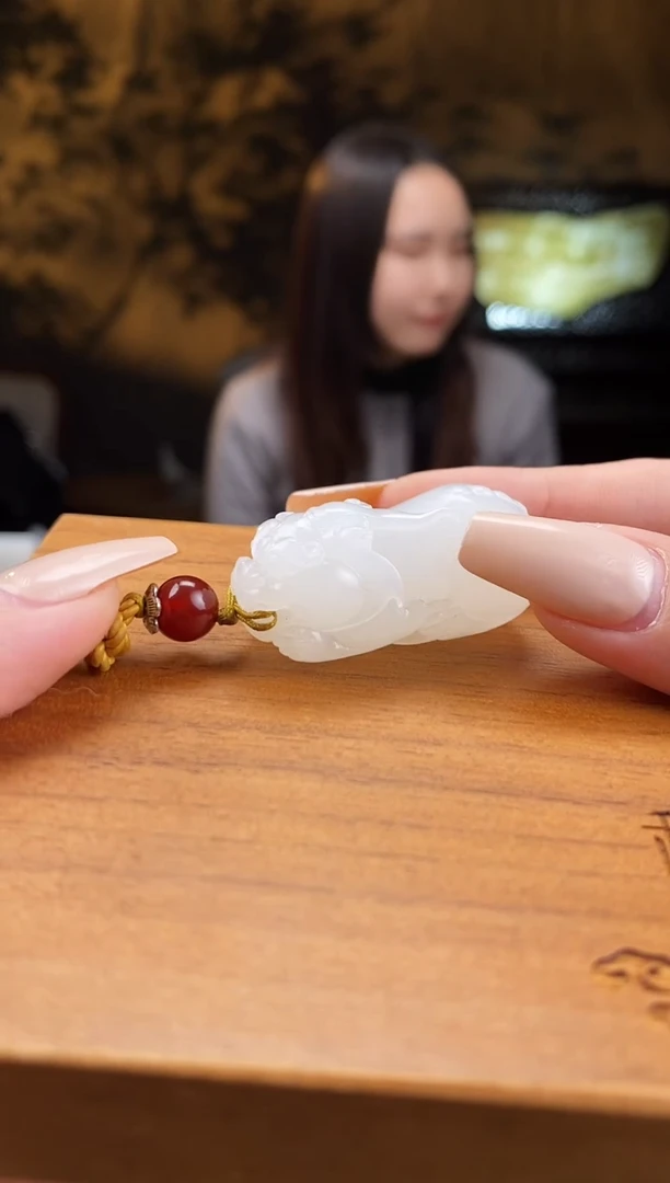 颈饰未镶嵌和田玉貔貅 无包容