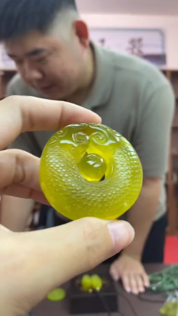 【闪购商品】岫玉颈饰未镶嵌双龙护主吊坠