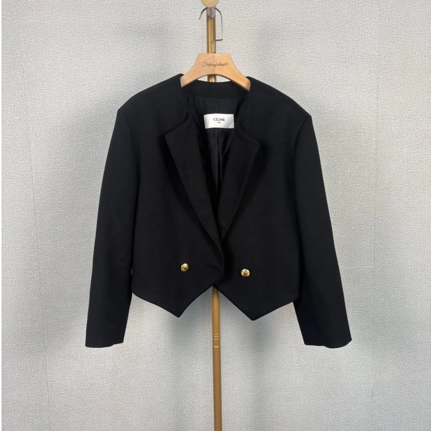 99新 Celine/思琳 黑色金扣小外套 38 14628950
