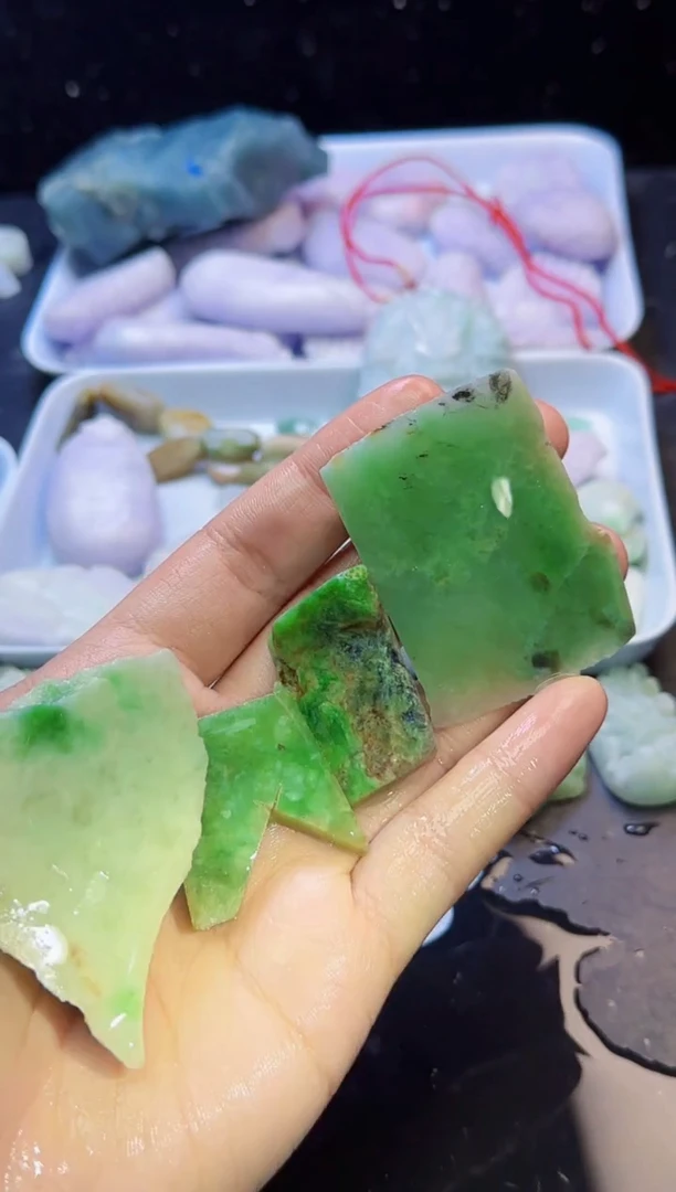 颈饰未镶嵌翡翠013天然A货翡翠