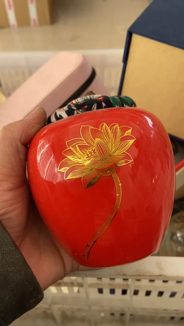 杯无运费险有瑕疵的摄影的产品有使用过的痕迹有点脏介意勿拍