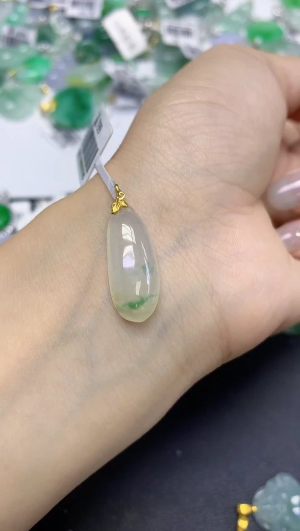 颈饰18K金镶嵌翡翠天然缅甸翡翠A货百元以上9元证书费自理