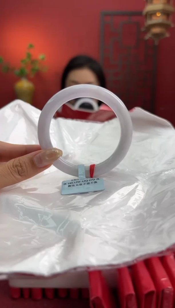 未镶嵌手镯翡翠翡翠手镯9